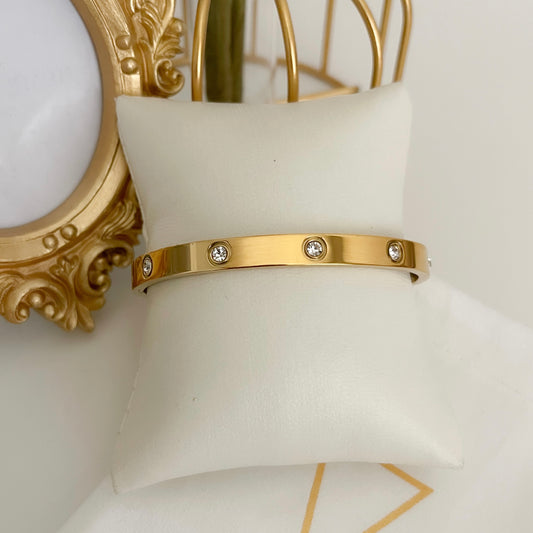 Classic Gold Bracelet