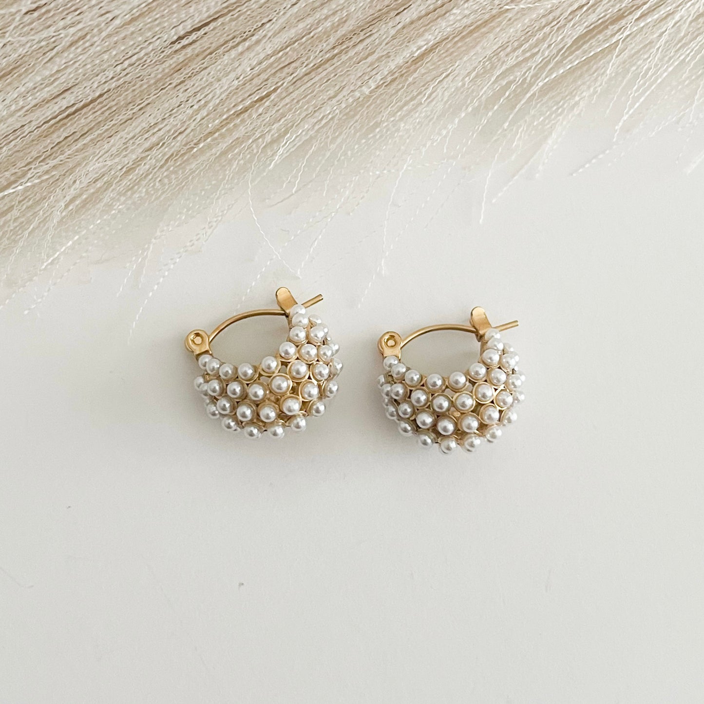 Cesti Pearl Hoops