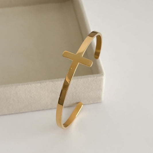 Cross Bracelet Bracelet